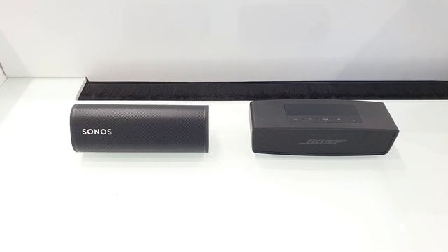 Bose SoundLink Mini II Special Edition vs. Sonos Roam | Sound Test смотреть онлайн