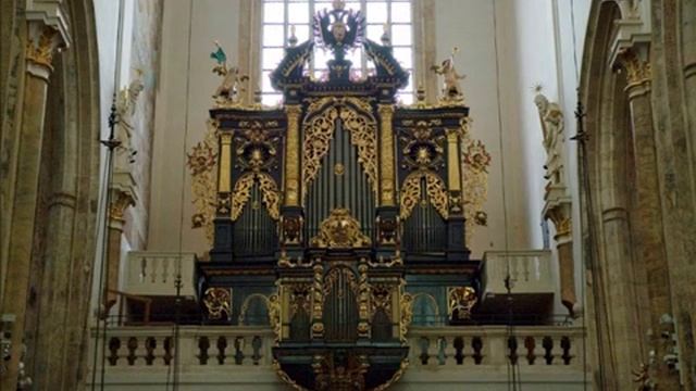 Jan Václav Stamic (Stamitz) Organ Concerto No.4 in E flat major, Alena Vesela