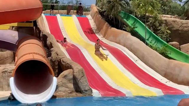 Испания. Аквапарк в городе Торремолинос - «Aqualand». Aquapark Torremolinos. Spain смотреть онлайн