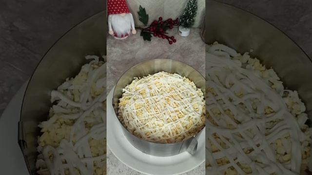 Самый вкусный салат из курицы с ананасами! Без хлопот!