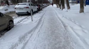 Уфу засыпало снегом! Или видео о том, как «хорошо» чистят столицу республики Башкортостан.