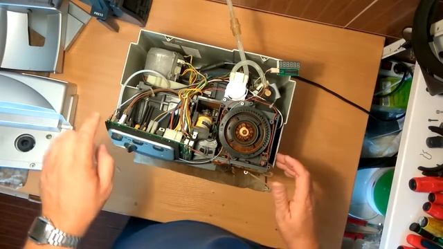Saeco vienna, chiara, villa. Ремонт счётчика приготовленных порций кофе.