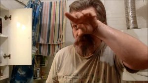 Сбриваю бороду