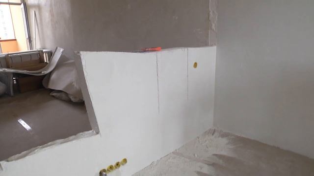 Стены в квартире. Сносить нельзя оставить