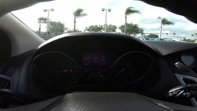 2014 Ford Focus SE Interior смотреть онлайн