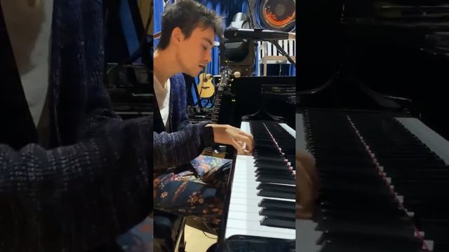 JACOB COLLIER sings CANNONBALL by Damien Rice