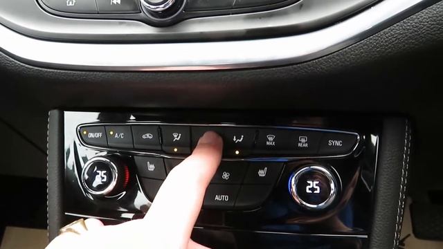 2017 Vauxhall Astra 1.4 Turbo Elite - Start up and in-depth tour смотреть онлайн