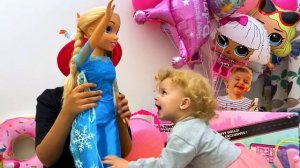 Распаковка ПОДАРКОВ | ОГРОМНЫЙ НАБОР ЛОЛ | 70 Сюрпризов 14 Кукол Семейки Лол | ЛОЛ OMG LOL Surprise