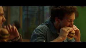 Реклама Двойной Биг Мак с четырьмя котлетами. Новые легенды в Макдоналдс с Артуром Пирожковым.