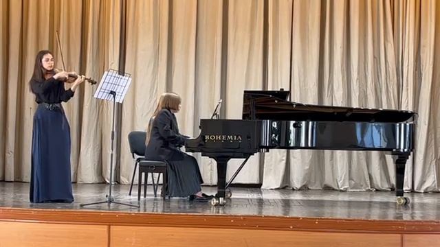 Ф. Пуленк Соната для скрипки и фортепиано (I,II ч.) смотреть онлайн