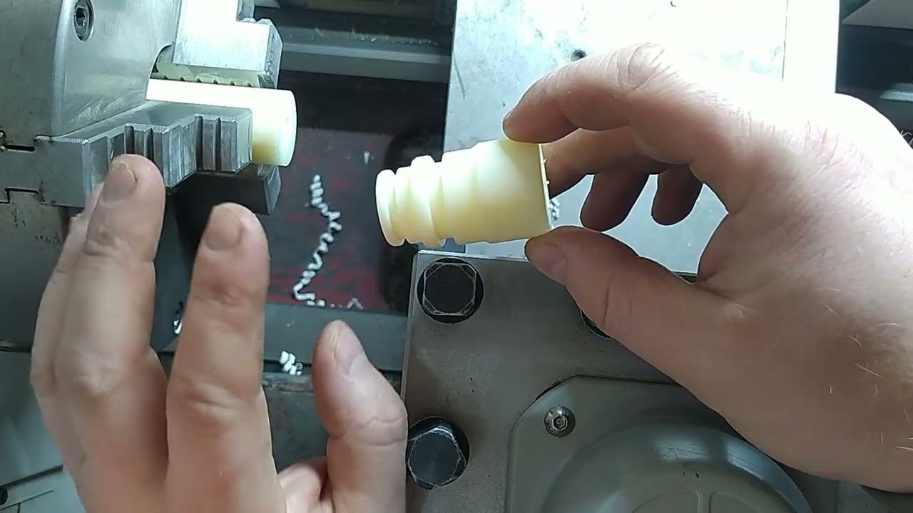 Как точить капролон на токарном с ЧПУ стойка GSK 980 смотреть онлайн