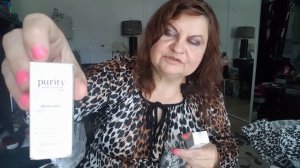 УТРЕННЯЯ БОЛТАЛКА, РАЗБОР КУЧИ КОСМЕТИКИ И ПАЛЕТКА ТЕНЕЙ, Книжкa, part1.