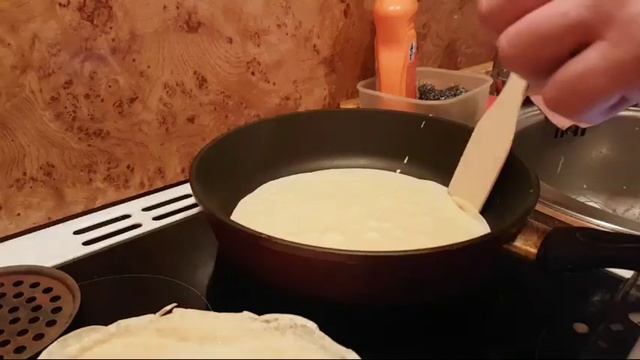 Гтовлю Блины Под Вашими Руководством смотреть онлайн