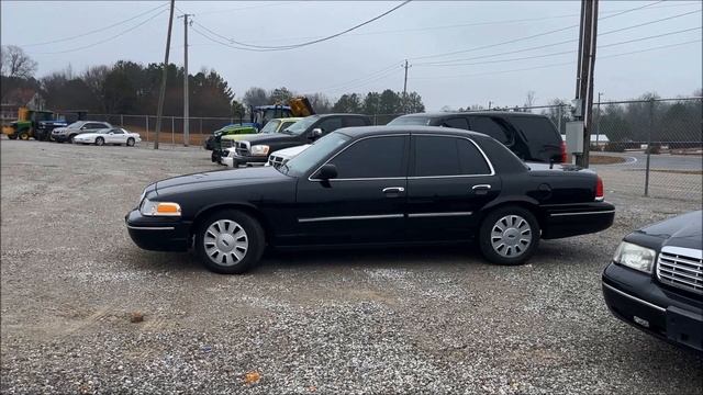 LOT #6 2010 Ford Crown Victoria; VIN 2FABP7BVDAX140676 смотреть онлайн