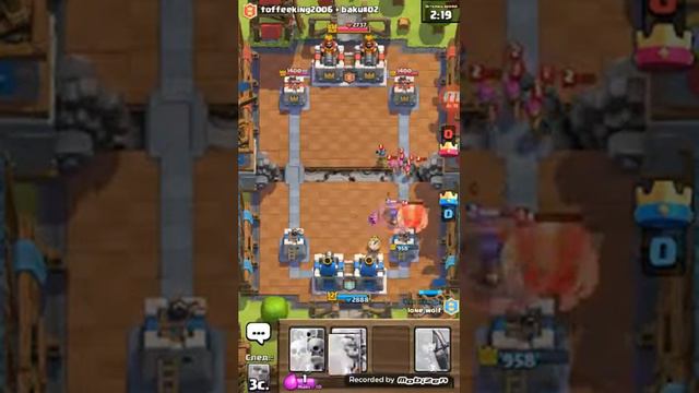 АТАКА КЛЕШ РОЯЛЬ смотреть онлайн