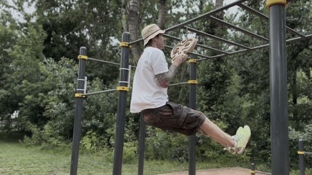 маймун - доска для подтягиваний