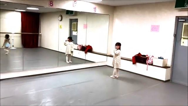 「中村隆彦ダンススタジオ」浅草千束キッズ・クラシックバレエ