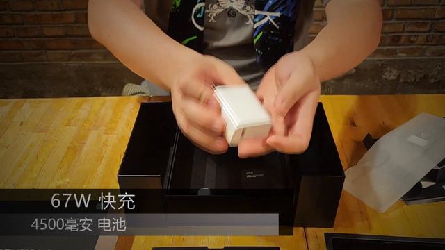 【第一批真实用户】Xiaomi Mix Fold 2 Unboxing 小米 Mix Fold 2 开箱 上手 2022 смотреть онлайн