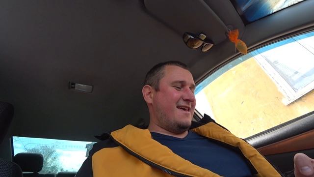 Начал работать курьером в ЯНДЕКС Доставке. Волгоград