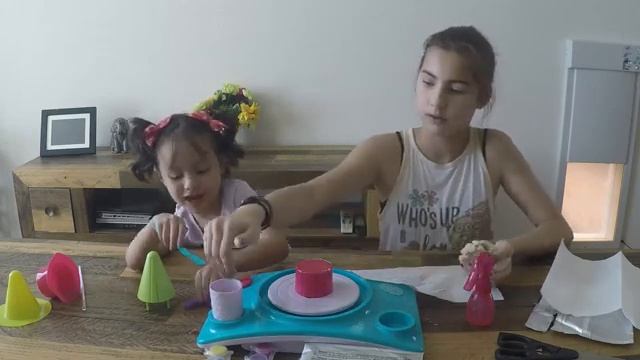 Cool Maker Pottery Studio by Spin Master on Brookie's Toy Review! смотреть онлайн