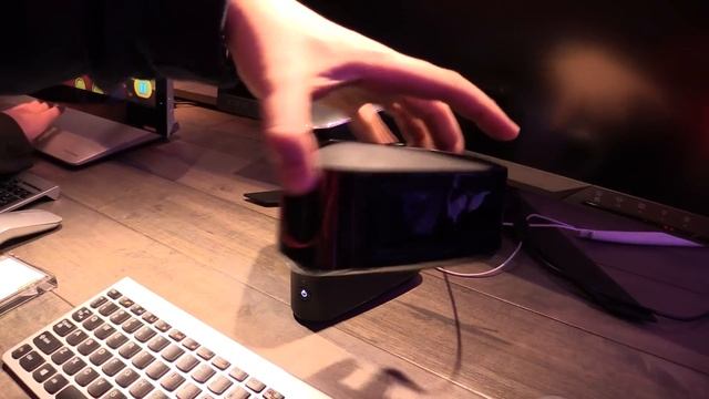 Lenovo Ideacentre 610S Mini-PC with projector | NewGadgets.de