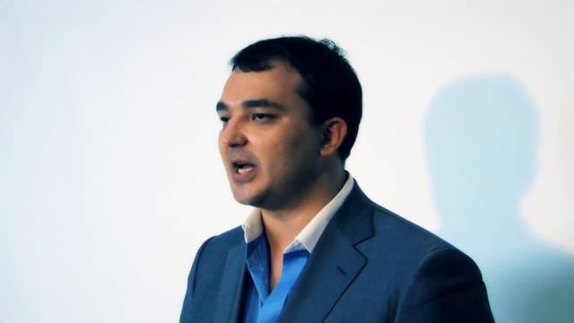 Дамир Халилов: модератор секции Круглый стол. смотреть онлайн