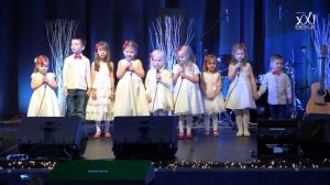 25 декабря 2016 - Рождественское служение. Песня "Иисус Христос родился"