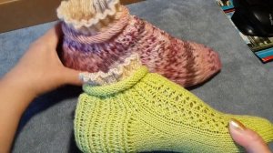Нежные женские короткие носочки с рюшей спицами