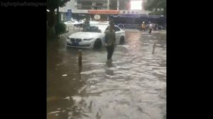 Сезон дождей в Гуанчжоу, Китай