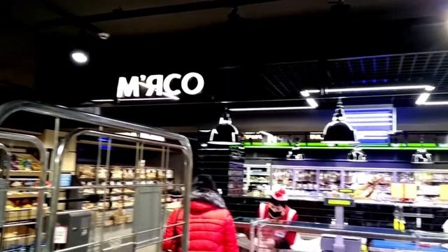 Внешнее и внутреннее оформление магазина "Таврия-В" (Одесса) смотреть онлайн