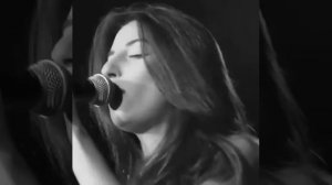 Кристина Си поёт на Армянском.😻