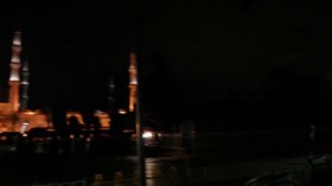 Призыв муэдзина с минаретов Стамбула. Султанахмет.