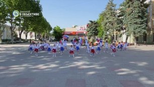 Танцевальный коллектив "РитМикс" - "Вперед Россия" | Джанкой 2022.mp4