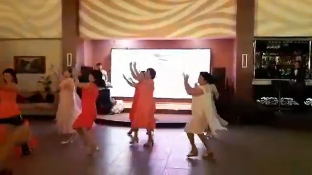 Мои любимые однокласницы,красивые мамы,молодые бабушки.