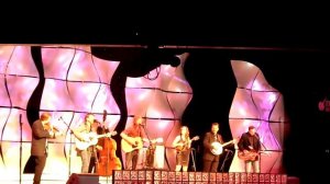 FIddlin' Around by Dierks Bently and friends