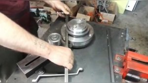 Приспособление для гибки профильной трубы в работе ( от Руслана «Куй Сталь»)