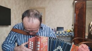 Ой то не вечер, то не вечер под гармонь