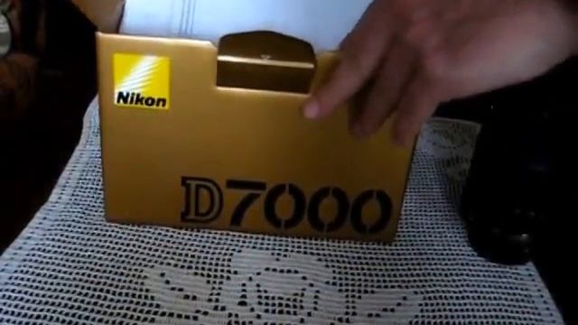 Nikon D7000 Unboxing... смотреть онлайн