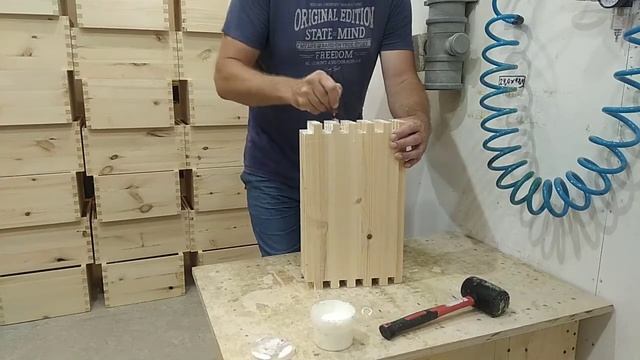 Сборка ульев шип в паз. смотреть онлайн