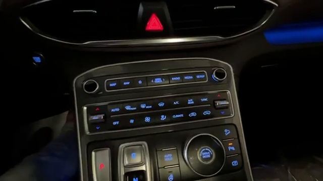 Хендэ Санта-фе 2023 г.в. 2.5 л. (180 л.с.) бензин, 4WD, АКПП, 7 мест, Цена 4,75 млн смотреть онлайн