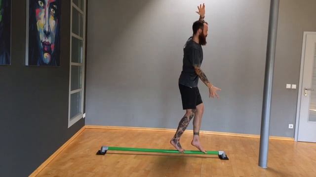 pad walking 10 steps смотреть онлайн