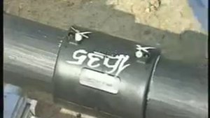 протяжка нового пэ трубопровода в старом металлическом