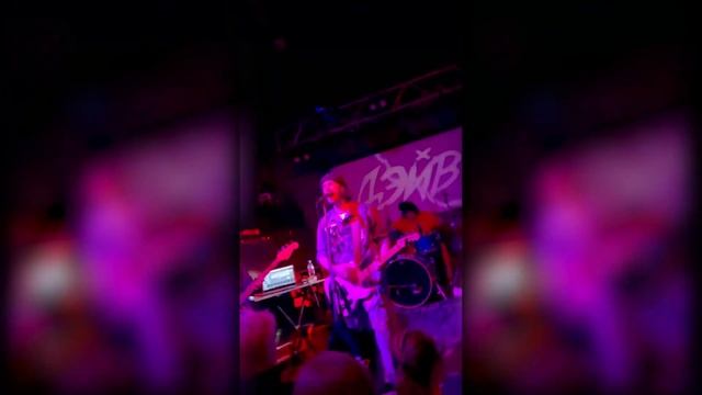 «КОРОЧЕ ВЛОГ» — ПОЕЗДКА В ПИТЕР/HHP/ПИРСИНГ смотреть онлайн