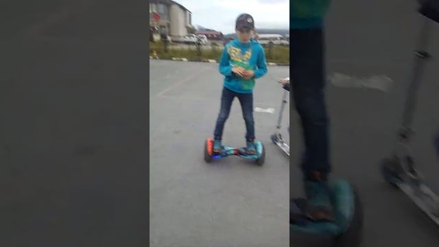 Как научиться кататься на гироскутере за 20 м смотреть онлайн