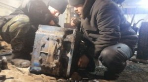 Ремонт коробки трактора МТЗ, мтз-50 почти на ходу.