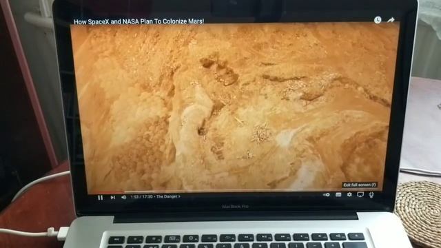 Macbook Pro (2011) - Display and continuous running test (1) смотреть онлайн