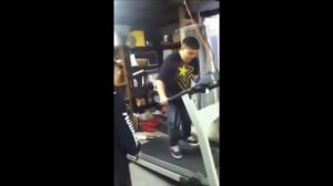 Смешные Падения на Беговой дорожке   Смешные Видео Приколы 2015