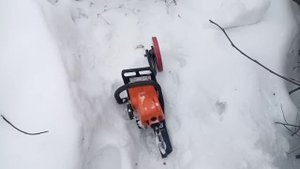 Зима металлолом, работа бензорезом режу металл бензопилой штиль 180