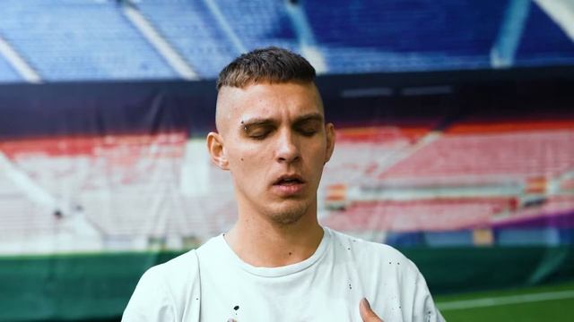 Рекорд России - Массовое Стояние на Гвоздях Шизотерика