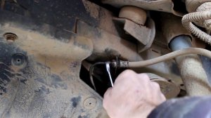 Hyundai Porter 1 2006 года  Хундай Портер Тагаз Замена всех тормозных шлангов и прокачка тормозов